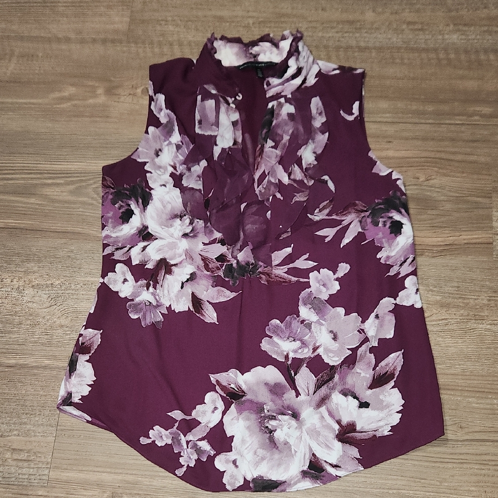 White House Black Market Plum Floral Sleeveless Ruffle Tank